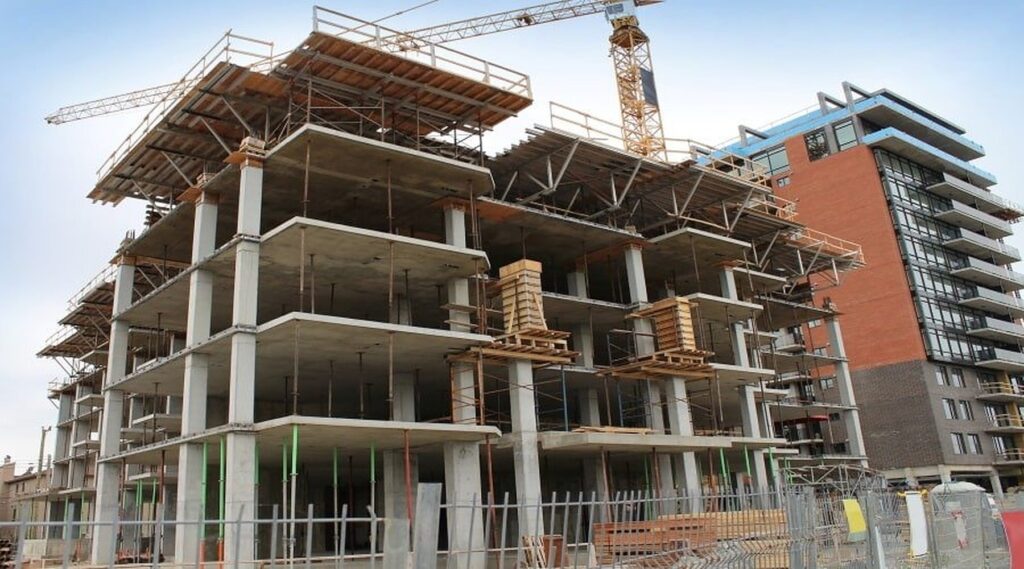 COMMERCIAL CONSTRUCTIONS MIS Engineering
